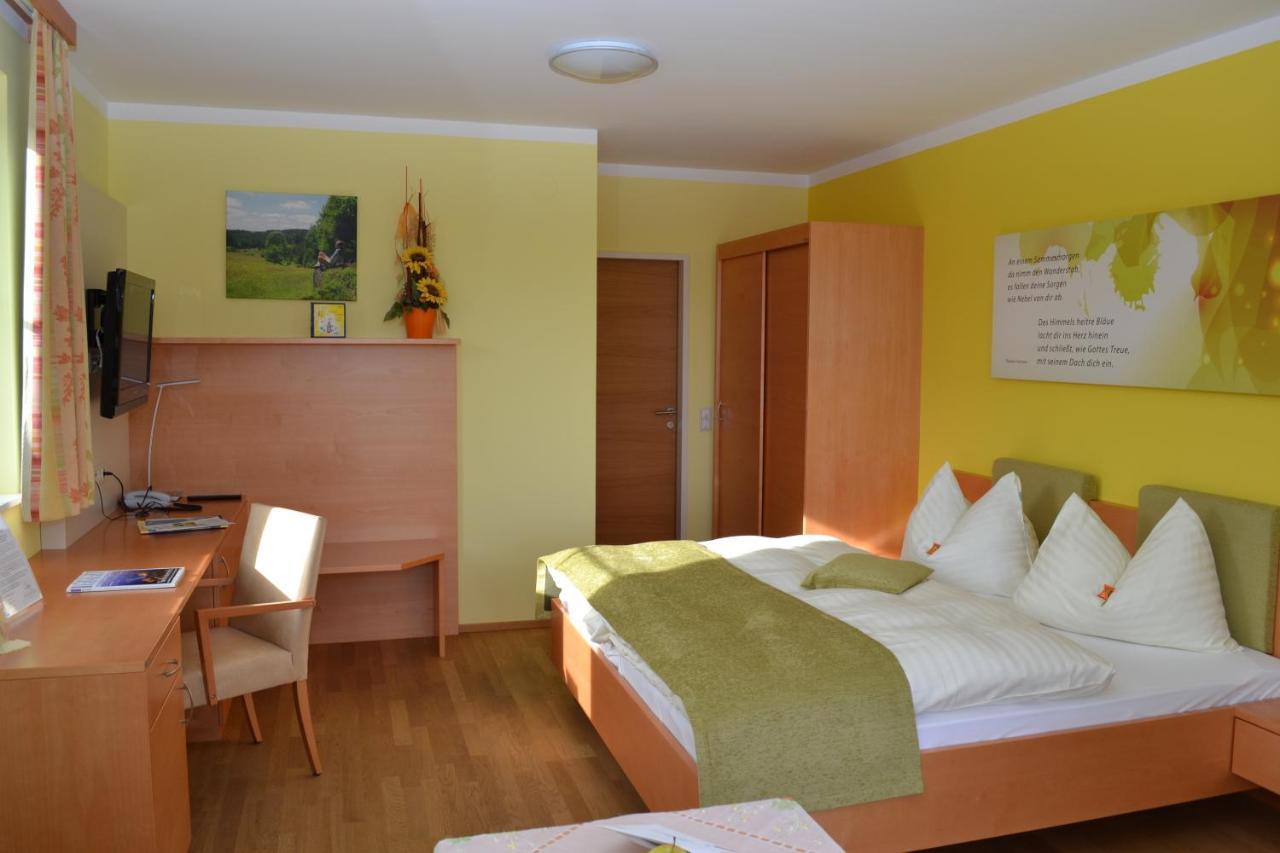 Gasthof-Pension Nordwald Harbach  ห้อง รูปภาพ