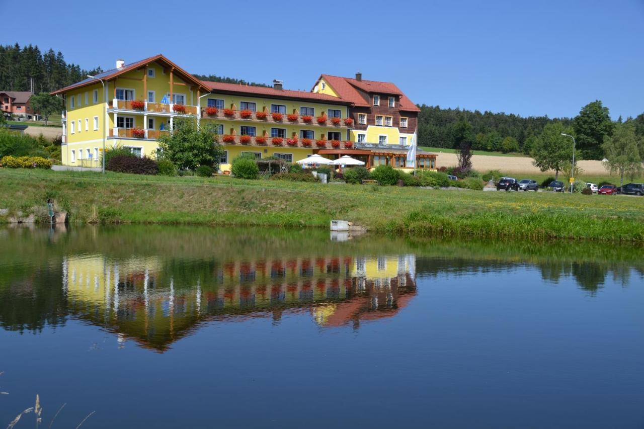 Gasthof-Pension Nordwald Harbach  ภายนอก รูปภาพ